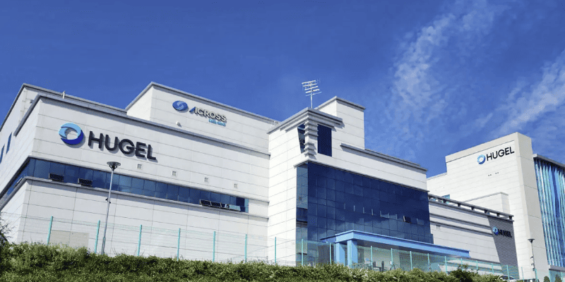 휴젤 미국서 보툴리눔 톡신 판매 커지는 기대, 메디톡스와 법적 분쟁 '불씨'에 쏠리는 눈