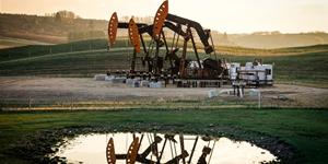 국제유가 하락, 미국 제조업 지표예상치 밑돌고 달러화 강세와 맞물려