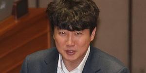 이준석, 대선출마 의지 거듭 드러내다 '팩트체크' 안 된 발언으로 비판받아
