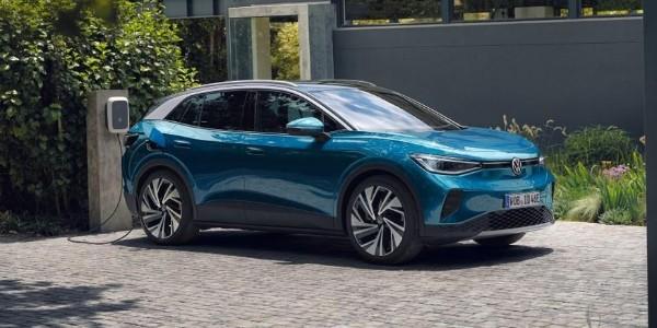 폭스바겐코리아, 2025년형 전기 SUV ID.4와 쿠페 ID.5 사전계약 시작