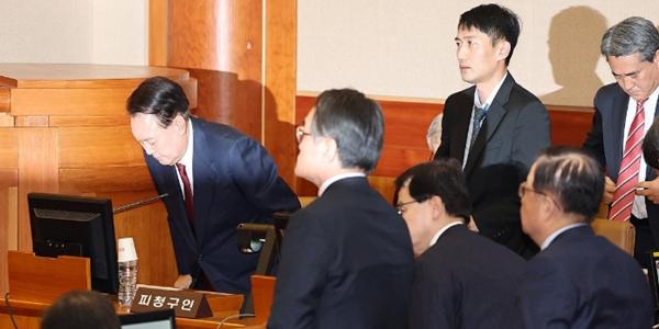 윤석열 헌재 출석 '승부수', 전 국방장관 김용현 증언 얻었으나 앞으로 첩첩산중