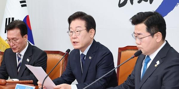 트럼프발 관세전쟁에 정계 흔들, 이재명 민생 이슈 '선점'에 국힘 '추격' 모드