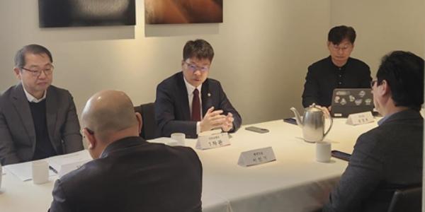 국토부 대형 건설사와 주택공급 활성화 간담회, 삼성·현대·대우·DL·GS 참석 