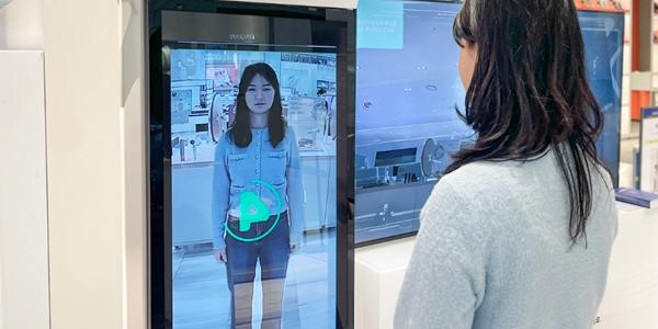 현대백화점 서울 천호점, 뷰티·패션 AI기술 결합 체험형 팝업스토어 열어