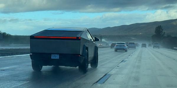 미국 국무부 테슬라 사이버트럭 추정 차량 4억 달러 구매 계획, 