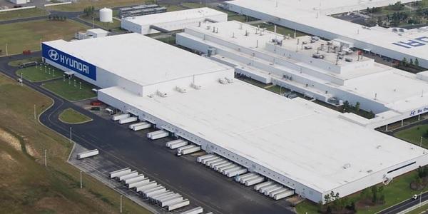 트럼프 '관세 폭탄' 현대차 GM에 직격타 전망, 