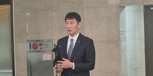 [현장] 부당대출에서 회장 연임 문제까지, 금융권 향한 이복현의 거침없는 '입'