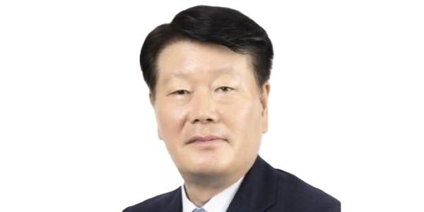 HMM 신조선가 상승에 컨테이너선 확보 '비상', 김경배 미국발 중국 해운 제재 수혜 놓치나