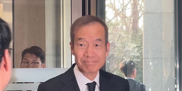 [현장] 삼성전자 한종희 부회장 빈소에 각계 발길, "굉장히 따뜻했던 사람"