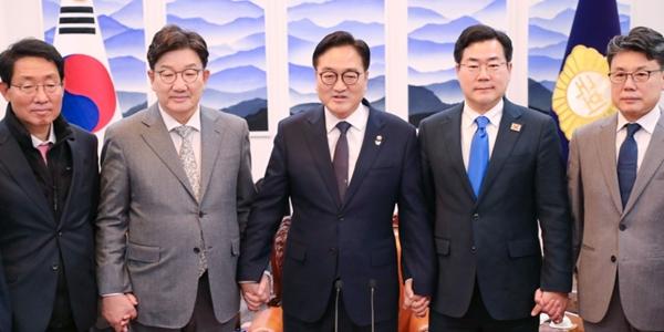 여야협의회 연금 모수개혁 우선순위로 논의, 반도체특별법안 협의는 미뤄져