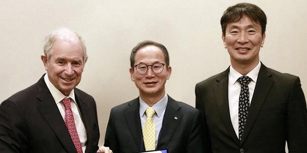 [씨저널] KB금융지주 밸류업 강한 의지, 박수 받기 위해서는 주가가 받쳐줘야