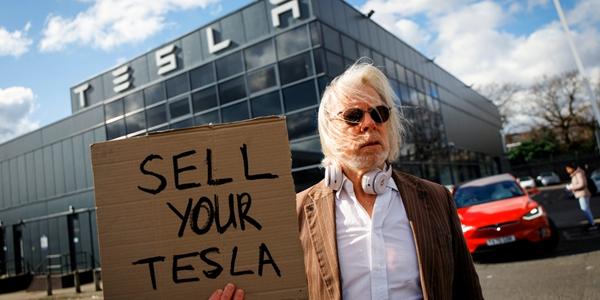 미즈호증권 테슬라 목표주가 16.5% 낮춰, 최근 수익 추정치 낮춘 증권사 8곳