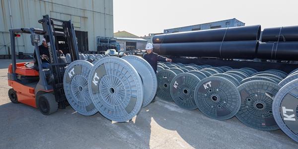 KT 4월부터 광케이블에 친환경 보빈 도입, 온실가스 1만2500kg 감축