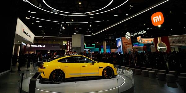 샤오미 올해 전기차 목표 출하량 30만 대서 35만 대로 상향, 