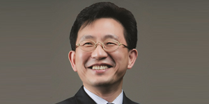 HDC현대산업개발 첫해 정경구 시작은 숨고르기, 자체사업으로 재무 안정성에 초점 