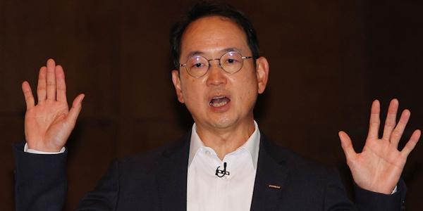 [씨저널] 두산밥캣 없었다면 두산그룹 어떻게 됐을까, 스캇성철 박 '캐시카우'로 키우다