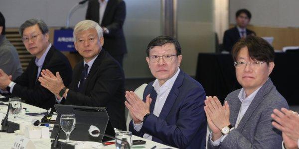 한경협 민간 최초 'AI혁신위원회' 발족, 위원장은 허태수 GS 회장