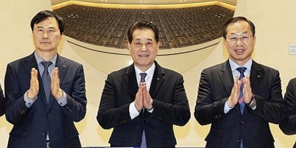 [씨저널] 포스코 위기에는 '오뚝이' 같은 CEO 필요하다, 이희근 왜 단독대표로 선택됐나 