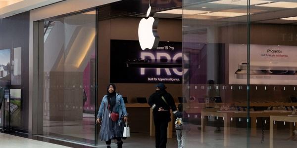 삼성전자 트럼프 '관세 폭탄' 반사이익 보나, 