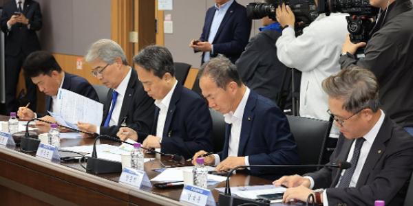 금융위원장 김병환, 5대 금융지주에 