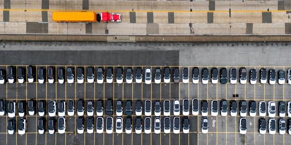 트럼프 관세로 미국 자동차시장 판도 바귀나, 고수익 차량 생산 집중 전망