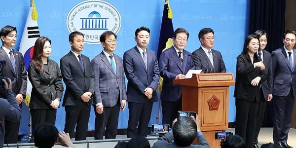 이재명 경선캠프 인선 완료, '친명' 색채 줄이고 '친문' 다수 포함