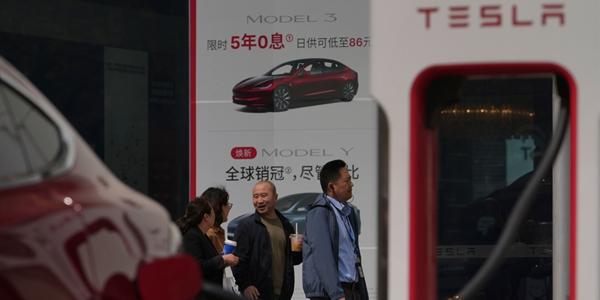 테슬라 중국 내 판매 사이트에 수입모델 '주문' 항목 삭제, 관세 대응 추정
