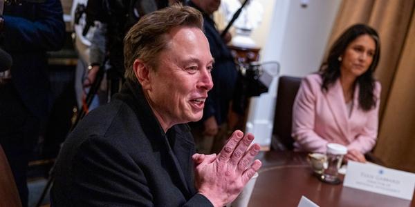 트럼프 '중국 관세'에 테슬라 신사업도 불안, 로보택시 휴머노이드 공급망 혼란