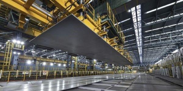 포스코 '고망간강'으로 방산 시장 두드려, 원가 경쟁력 확보와 기술장벽 해결이 관건