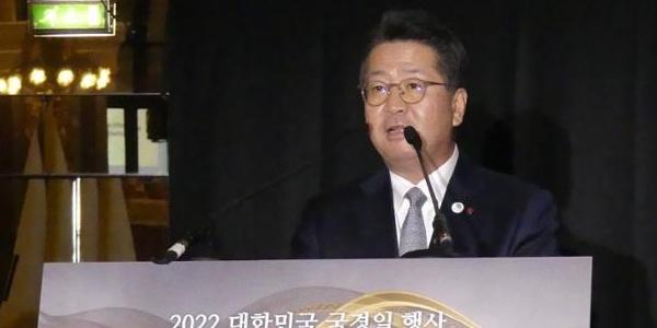 [씨저널] 하범종 LG CFO 확실한 전략 필요할 때, LG디스플레이 LG에너지솔루션 재무부담 그룹 전이는 안 돼