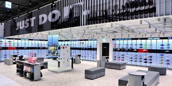 롯데백화점, 서울 잠실점에 나이키 러닝 콘셉트 매장 '나이키라이즈' 열어