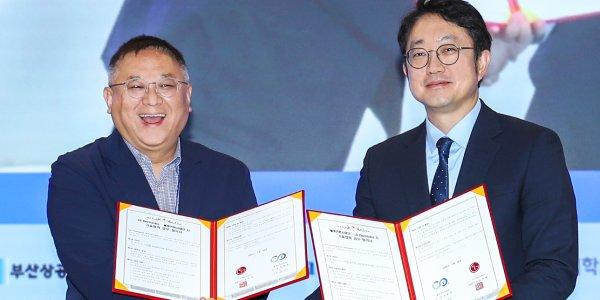 LG전자 '마린 글라스'로 B2B 신소재 사업 확대, 서울대와 블루카본 기술 개발 업무협약 