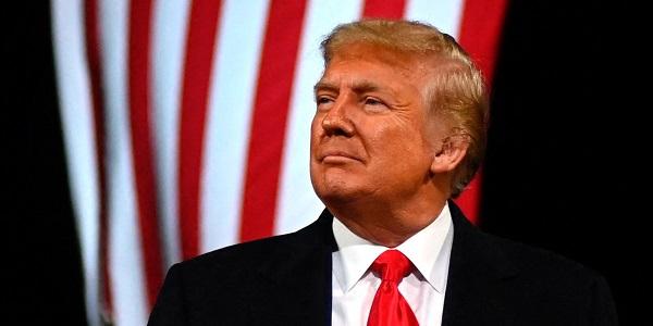 삼성전자 갤럭시 스마트폰도 '트럼프 관세 위협', 애플 압박할 수단에 그치나