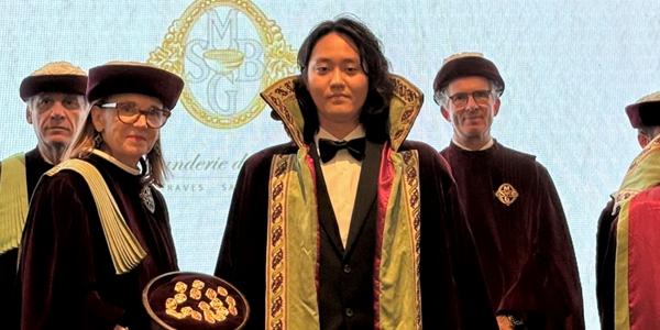 롯데마트·슈퍼 주류팀 MD 장세욱, 프랑스 와인 기사 작위 '꼬망드리' 받아