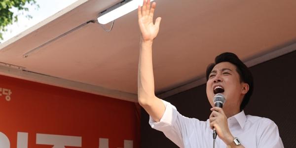 '여성 혐오' 논란 이준석 유시민 공격, 