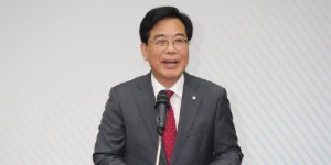 국힘 원내대표로 TK 3선 친윤계 송언석 당선, "당 변화·쇄신 필요"