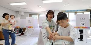 대선 전국 투표율 오후 2시 65.5%, 지난 대선보다 0.7%p 높아