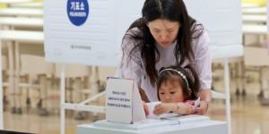 대선 전국 투표율 오후 4시 71.5%, 지난 대선보다 0.4%p 높아