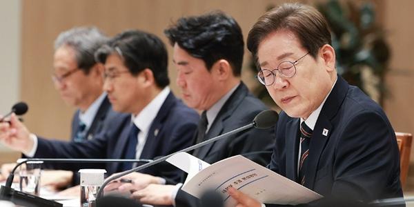 이재명 비상경제대응 TF서 물가·추경 논의, 