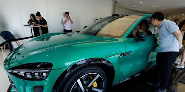 중국 샤오미 전기차 신차 출시 6월 말로 앞당겨, 