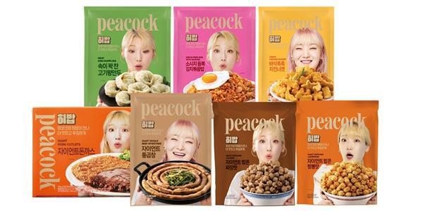 이마트, 먹방 크리에이터 '히밥'과 협업해 피코크 신상품 7종 선보여 