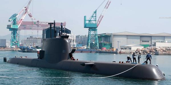 HD현대중공업, 디젤잠수함 '윤봉길함' 창정비 마치고 조기 인도