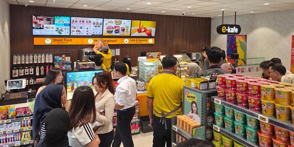 이마트24 말레이시아 진출 4년 만에 100호점 열어, 내년 200개 이상 목표