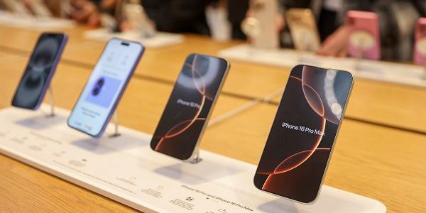 애플 아이폰17 판매량 부진 전망, JP모간 