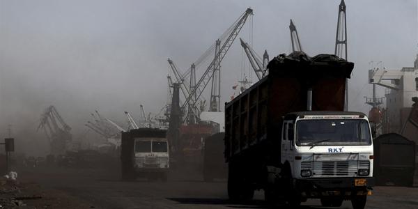 지구온난화에 '화석연료 기업 책임론' 커져, 기후피해 보상 '기후세' 요구 확산