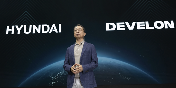 HD현대그룹 건설기계 업황 뛰어넘는 덩치 키우기, 조영철 '글로벌 톱티어' 승부수