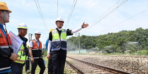코레일 레일 온도 낮추는 '자동살수장치' 점검, 한문희 