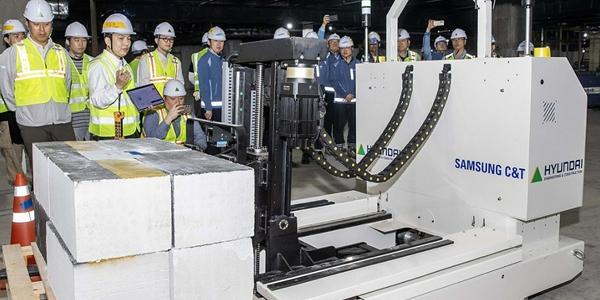 삼성물산 현대건설 자재 운반용 로봇 공동개발, 현장 시연회 통해 첫 공개