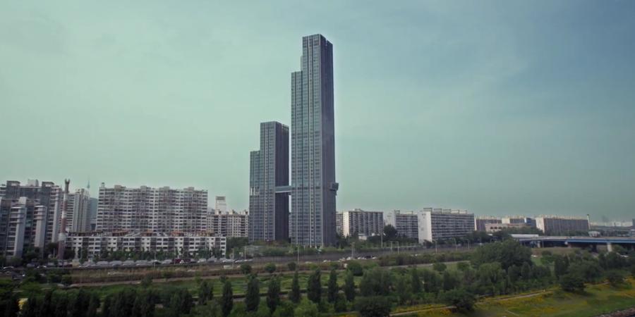 [서울아파트거래] '한강변 최고층' 래미안 첼리투스 124.02㎡ 39억2500만 원, 대출 규제에 거래량 80% 급감