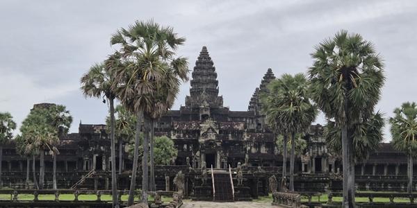 [K금융 신흥국을 가다 에필로그①] 외자유치에 목마른 캄보디아 인도 우즈베키스탄, 한국 금융의 경쟁력 강화 기대되는 이유